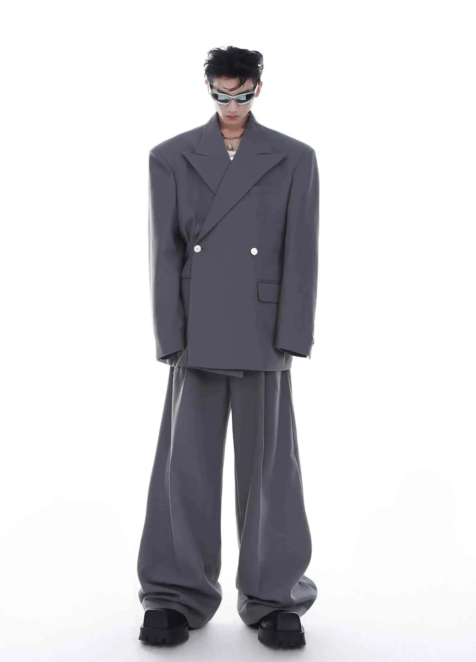 【23s Feb.】High Shoulder Twill Button Design Top Suit