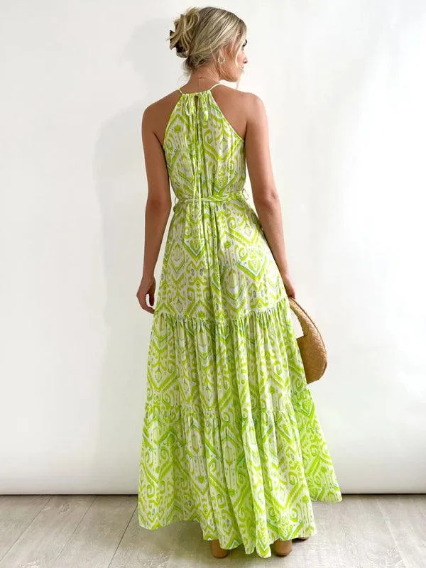 Chic Halter Neck Dress with Stylish Geometric Print for Women