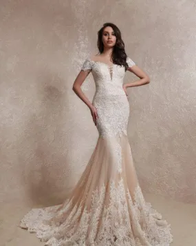 Dutch Cream Wedding Dress