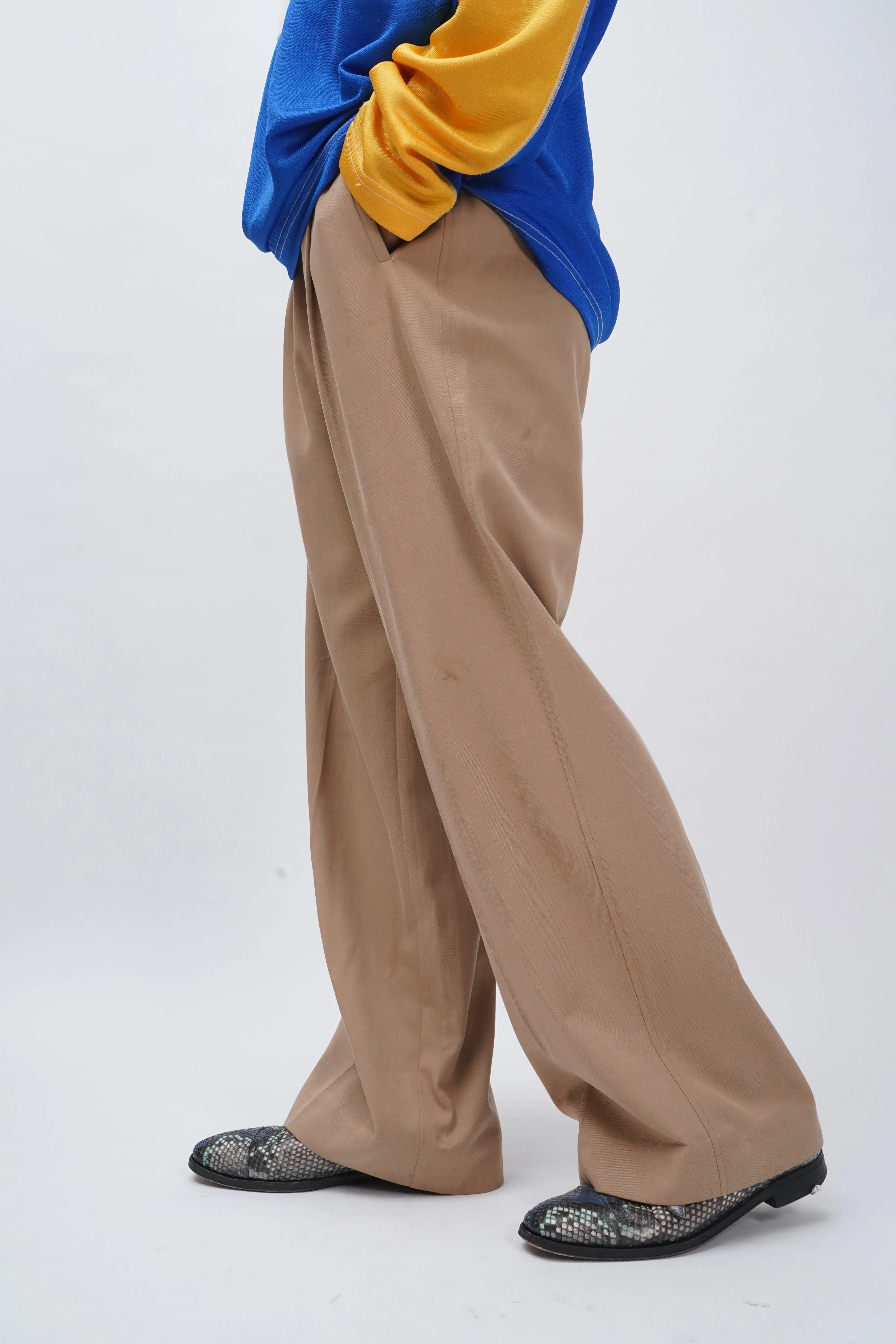 "EVERLANE" -Tuck Wide Slacks-