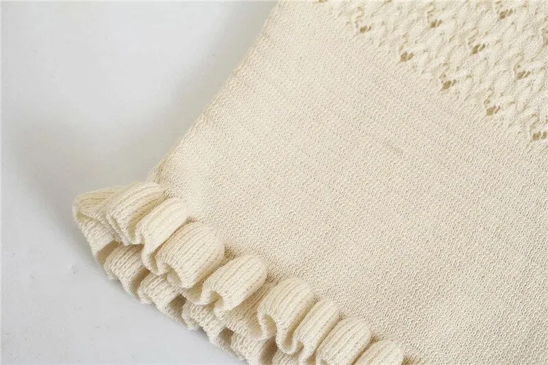 RUFFLED TRIMS KNITTED SWEATER